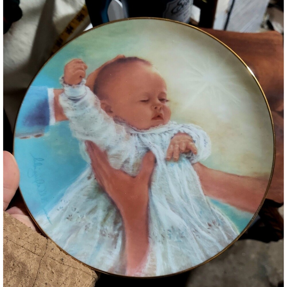 Abbie Williams The Christening Collector Plate 1987 Roman Inc. Christian Baptism